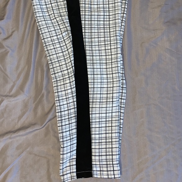 *Brand New With Tags* Crop Slacks Black White Paid - Picture 4 of 7